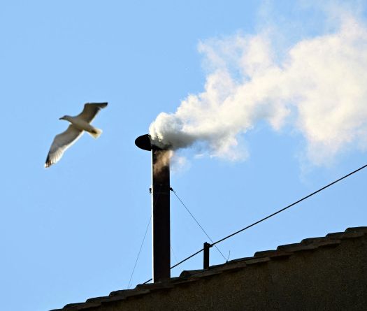 Fumée blanche: un pape élu