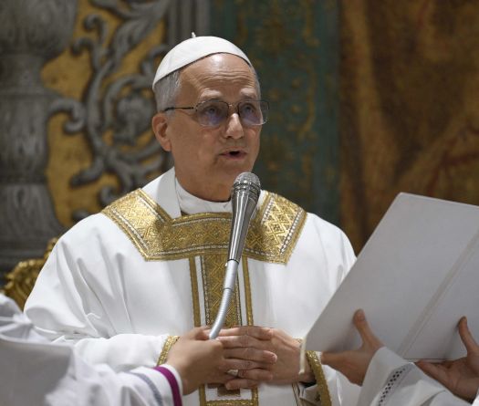 Dans sa première homélie, le pape Léon XIV déplore le recul de la foi