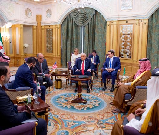 Trump demande à la Syrie une normalisation avec Israël après l'annonce d'une levée des sanctions