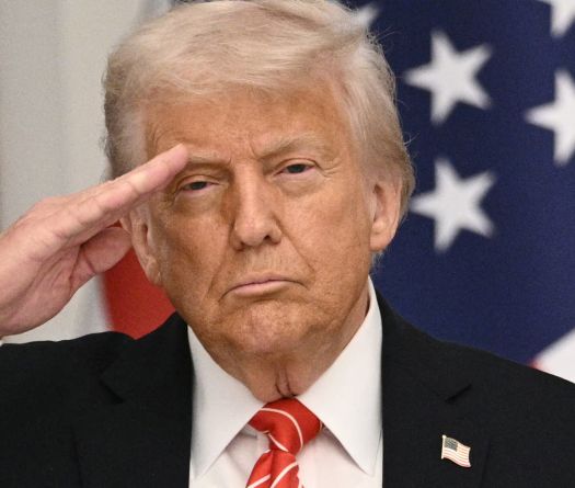 Trump à Abou Dhabi après avoir été fêté à Riyad et Doha