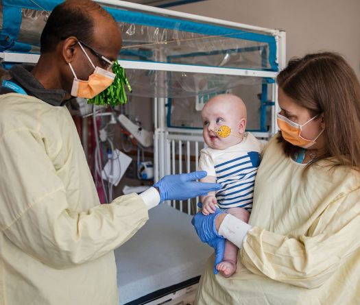 Un bébé américain soigné par une thérapie génique sur-mesure, une première