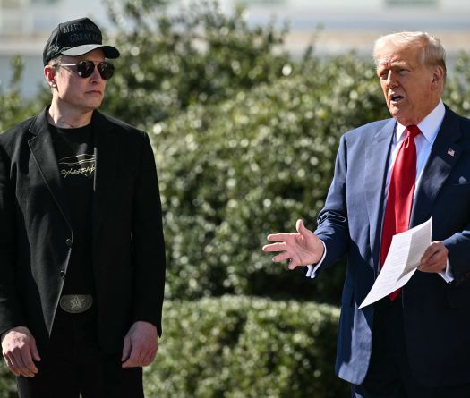 Trump et Musk se déchirent en public
