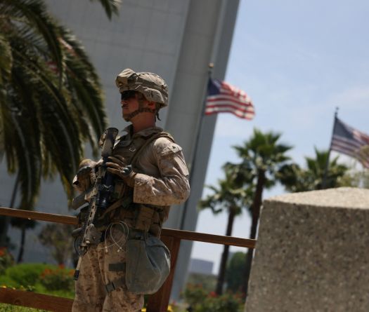 Des Marines dépêchés par Trump se déploient à Los Angeles