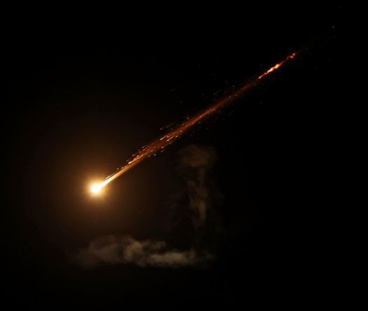 Nouvelles salves de missiles iraniens tirés vers Israël