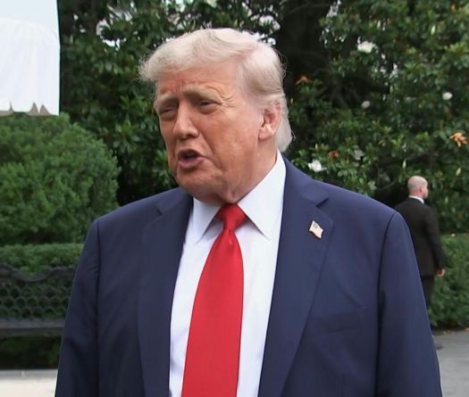 Donald Trump demande à l'Iran et à Israël de trouver un accord 