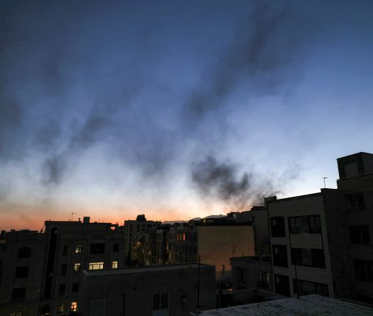 L'armée iranienne appelle à l'évacuation des habitants des grandes villes israéliennes