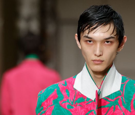 Julian Klausner signe son premier défilé homme pour Dries Van Noten à la Fashion Week de Paris