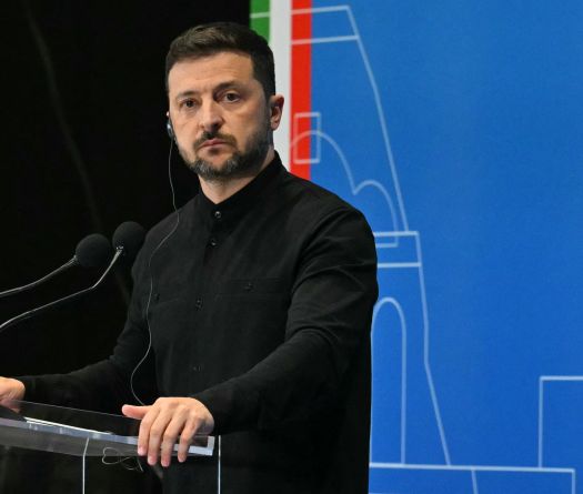 Zelensky rejette tout compromis territorial avant le sommet Trump-Poutine