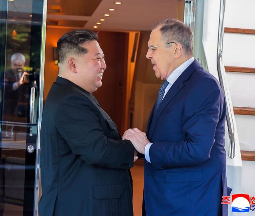 Kim assure Lavrov de son soutien \