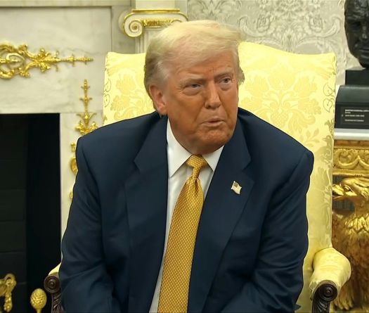 Trump s'en prend aux républicains \