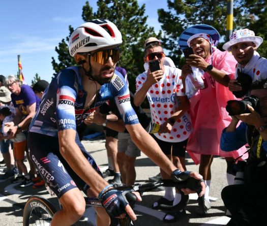 Tour de France: Valentin Paret-Peintre délivre la France au Mont Ventoux