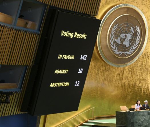 L’ONU relance la solution à deux États en excluant le Hamas \