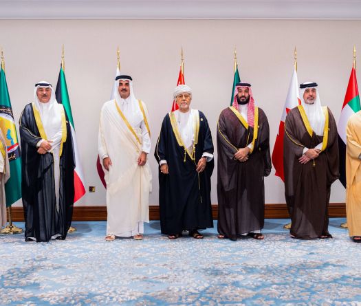 Attaque au Qatar: les dirigeants arabes et musulmans appellent à «revoir» les liens diplomatiques avec Israël 