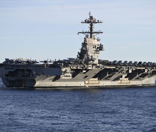 L'USS Gerald Ford quitte la Crète au début de pourparlers indirects sur l'Iran