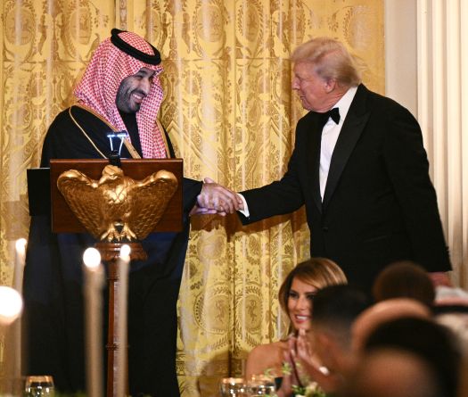 Trump et MBS scellent des accords colossaux