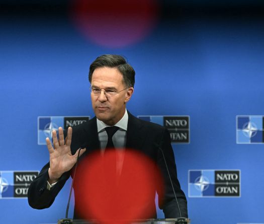 Les alliés de l’OTAN promettent des achats importants d’armes américaines pour l’Ukraine