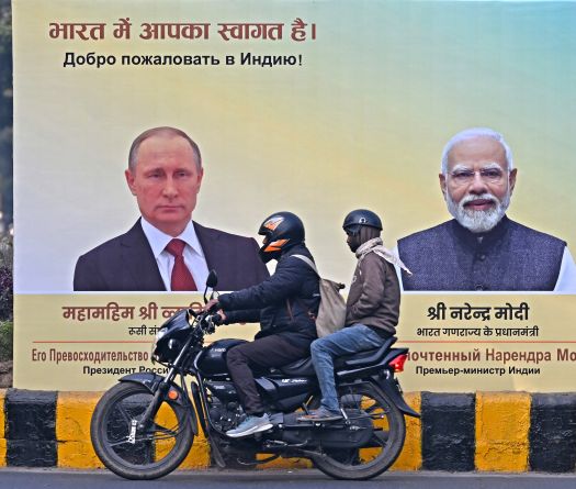 Poutine en Inde: pétrole, défense et diplomatie au cœur d'une visite stratégique