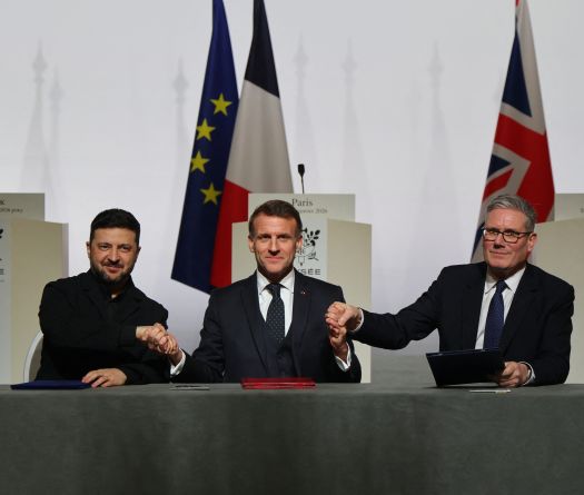 Ukraine&nbsp;: Macron, Starmer et Zelensky s’accordent sur une force multinationale