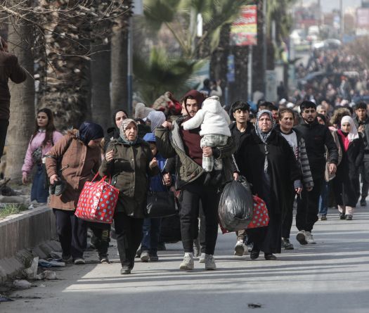 Alep: civils évacués des quartiers kurdes avant de nouveaux bombardements