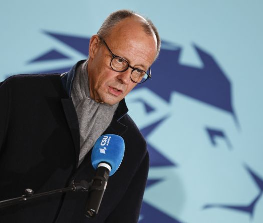 Le chancellier allemand estime que le pouvoir en Iran vit ses «derniers jours et semaines»