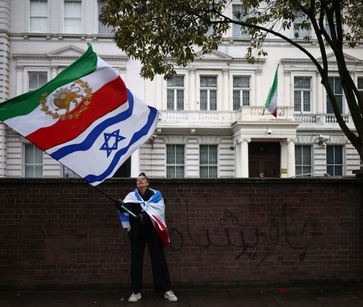 Iran: la pression s'accentue sur le pouvoir, le pays toujours sans internet