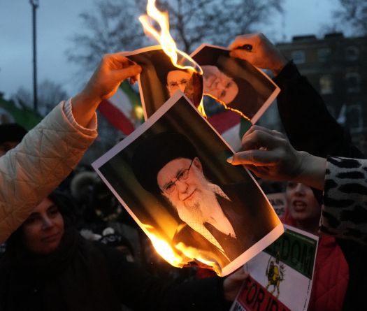 Iran: un directeur de télévision limogé après un «lapsus» anti-Khamenei