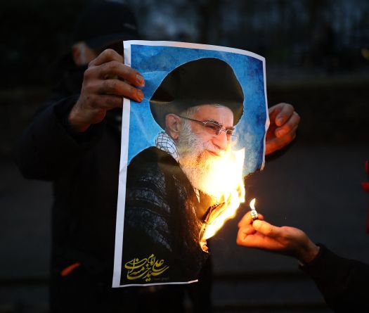 Iran: Trump menace les partenaires de Téhéran de sanctions