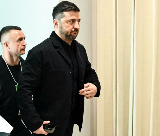 Zelensky évoque des discussions «trilatérales» Ukraine-Russie-États-Unis cette semaine aux Émirats