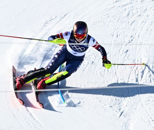 JO: Shiffrin met fin à sa malédiction olympique avec l'or du slalom