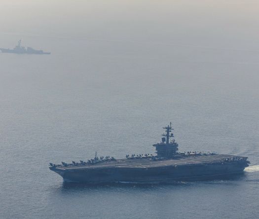 Le porte-avions américain Abraham Lincoln n'a pas été touché par des missiles iraniens