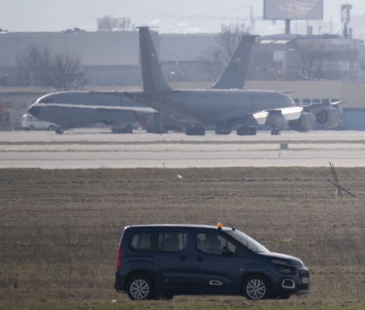 Bulgarie: l’aéroport de Sofia brièvement fermé aux civils sur fond de déploiement militaire américain