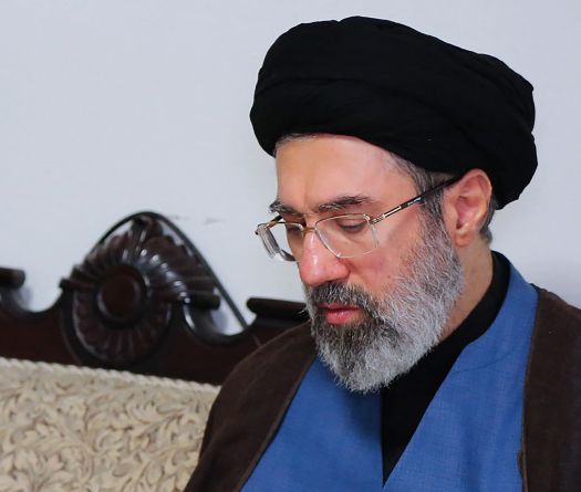 L'Iran tire des missiles sur Israël après la désignation de Mojtaba Khamenei comme guide suprême