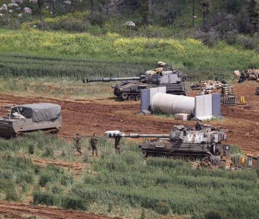 L'armée israélienne annonce avoir achevé son déploiement avancé au Liban