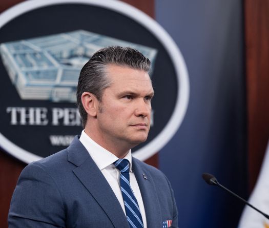 Washington «ne cherche pas à se battre» avec ses opérations à Ormuz