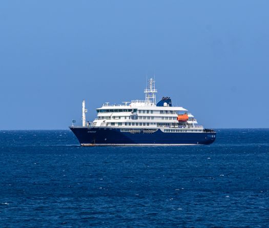 Hantavirus: le navire de croisière Hondius achève son voyage aux Pays-Bas