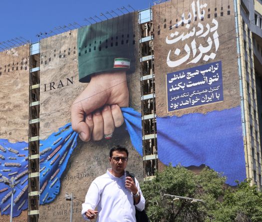 L'Iran attend des «actes» des États-Unis, JD Vance évoque des «progrès»