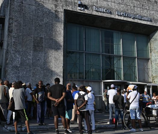 Cuba: les paiements par cartes Visa et Mastercard suspendus en raison des sanctions américaines