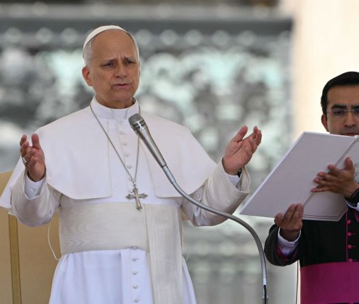 Le pape salue l’accord entre les États-Unis et l’Iran et appelle au dialogue en Ukraine