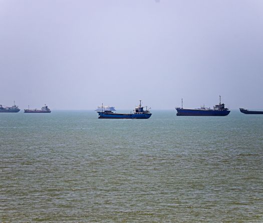 Ormuz: trafic maritime record lundi depuis le début de la guerre