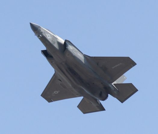 L'armée américaine dit avoir lancé une nouvelle vague de frappes contre l'Iran