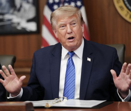 Trump affirme qu'aucune discussion n'a lieu ni n'est prévue avec l'Iran