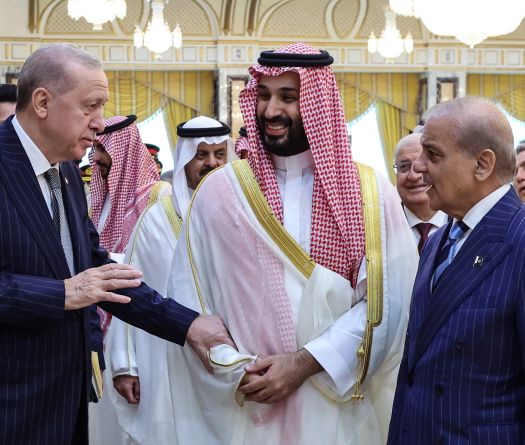 Ankara estime que l'Égypte rejoindra l'accord de défense avec Riyad et Islamabad