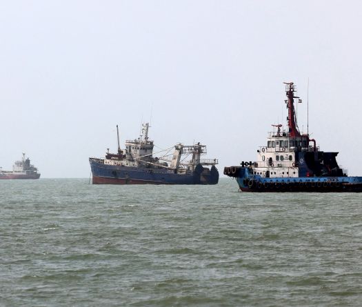 Des médias iraniens font état d'explosions à proximité de l'île de Kharg, dans le Golfe