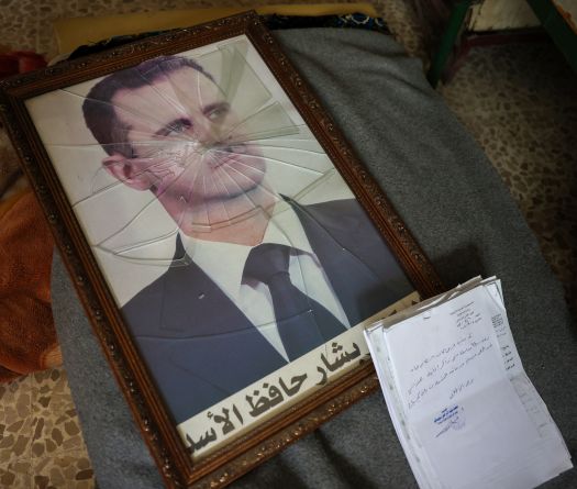 Syrie: le président déchu Bachar al-Assad condamné à la peine de mort par contumace 
