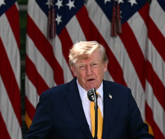 Trump promet de «répondre» aux attaques de l'Iran contre des cibles américaines 