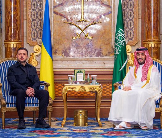 En Arabie saoudite, Zelensky évoque une coopération stratégique avec le prince héritier
