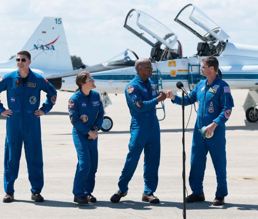 Après un tour de Lune, les astronautes d'Artémis remettent le cap sur la Terre