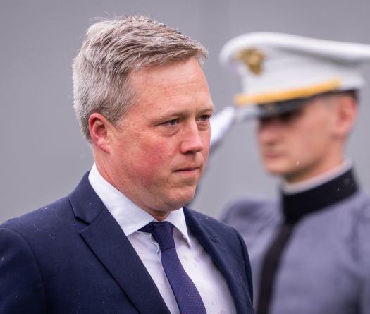 Le secrétaire américain à l'Armée de terre a remis sa démission