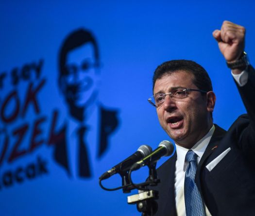 Turquie: la justice offre un répit à l'opposition