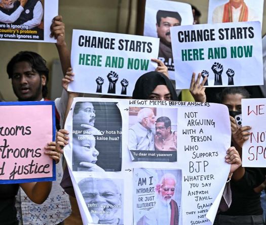 En Inde, la colère étudiante ne faiblit pas